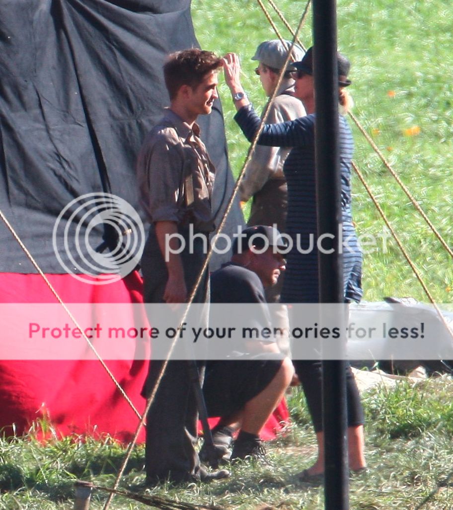 Water for Elephants : Photos  + Vidéos du tournage... - Page 2 024_7